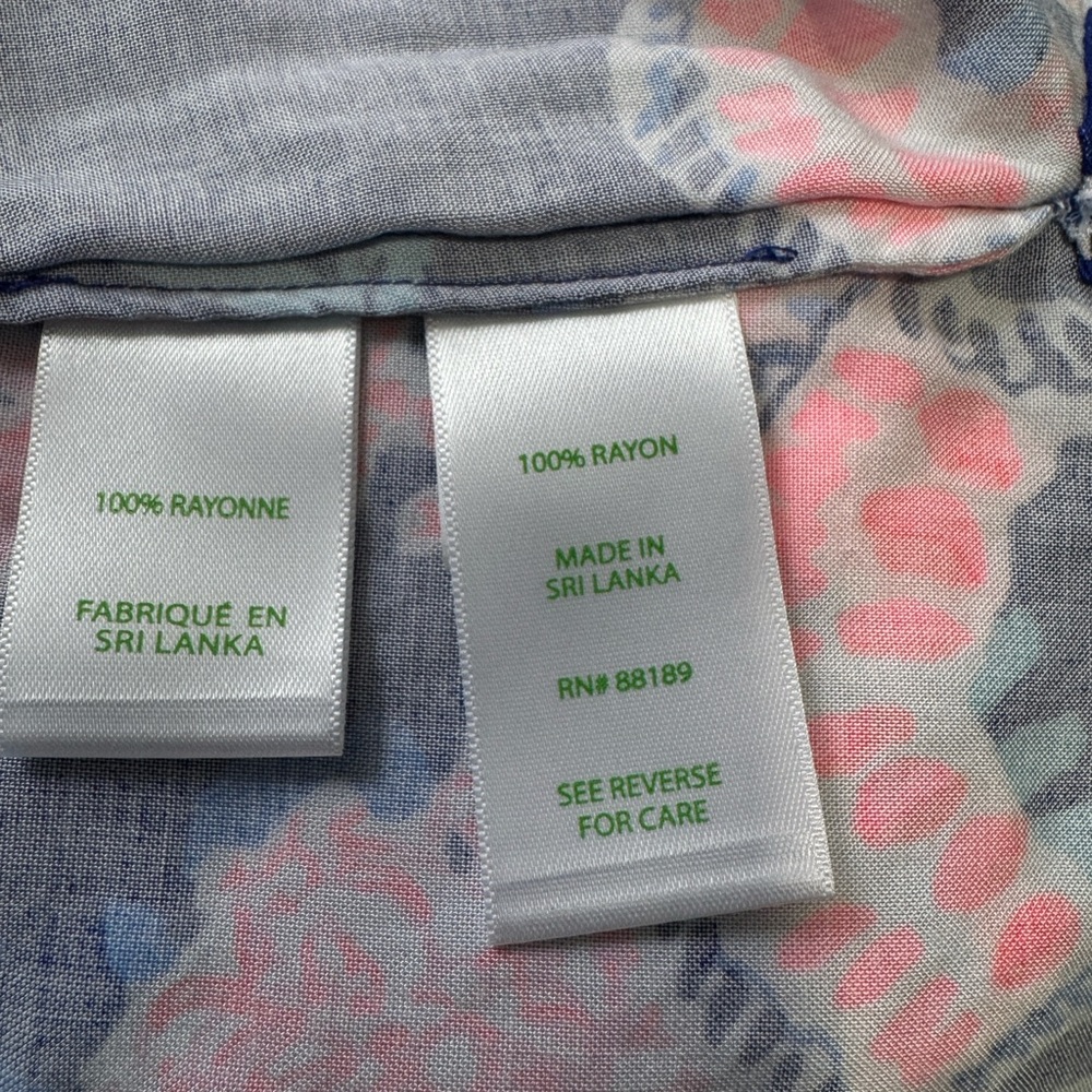 Lilly Pulitzer Women's Luna Bay Blue and Pink Top Sz M - Picture 11 of 16